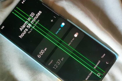 Problema liniei verzi la telefoanele Samsung
